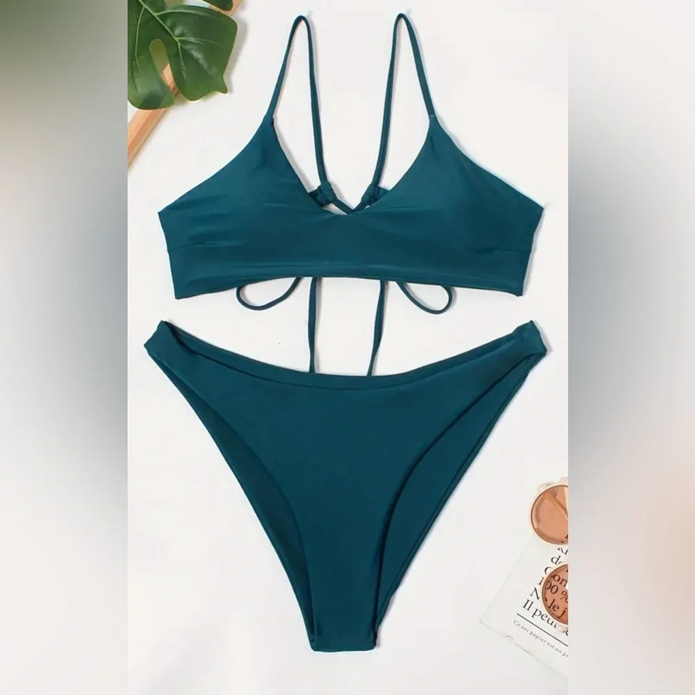 Criss Cross Teal Green Strap Bikini 👙 - Picture 3 of 5